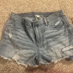 Lightweight Aerie Beach Short